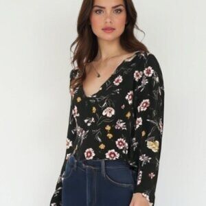 NWT Warehouse one Floral V-Neck Blouse - Black and Multicolor XS